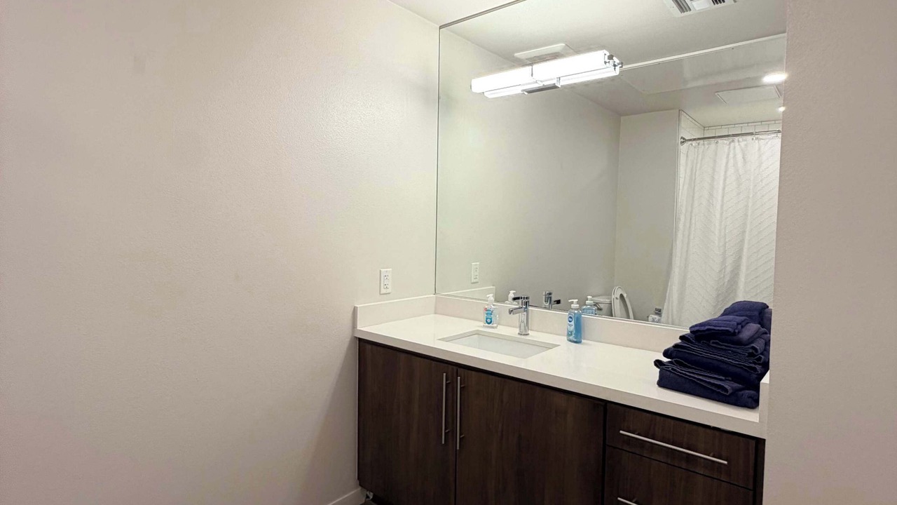 Photo of Bathroom in Pacific Terrace