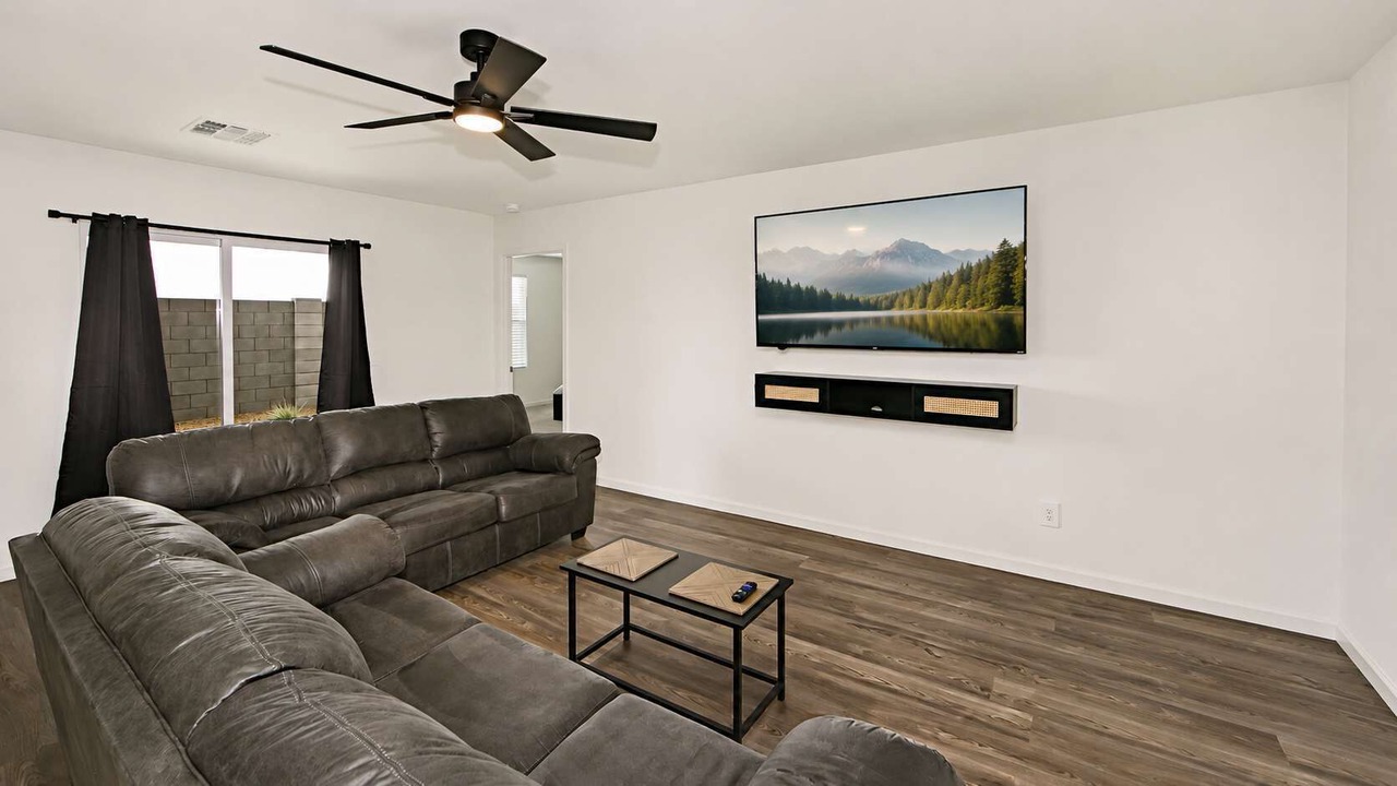 Photo of Livingroom in Prescott Valley