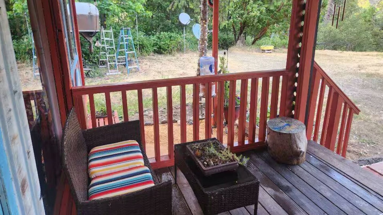 Photo of Patio Balcony in Big Bar