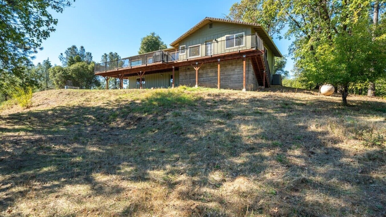 Photo of Outdoor in Redding