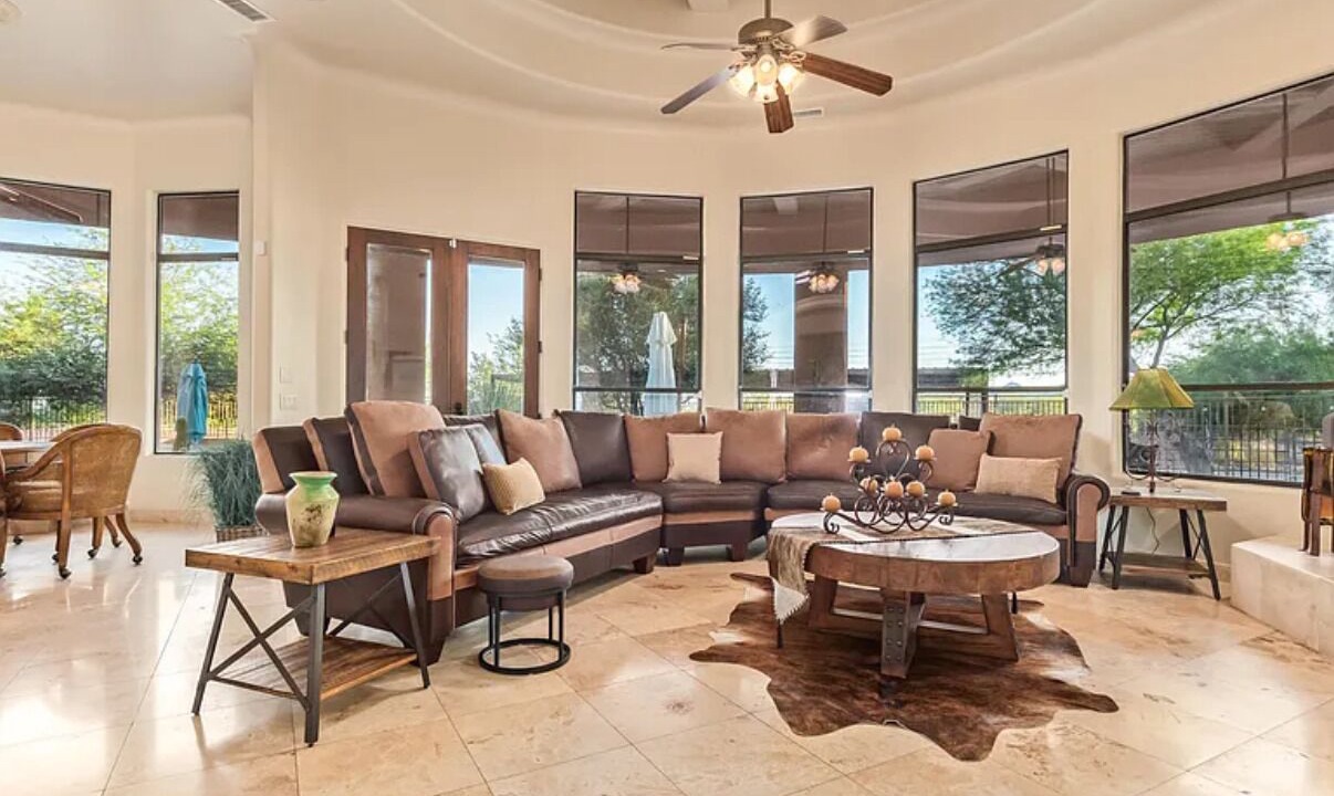 Photo of Livingroom in Rio Verde Foothills