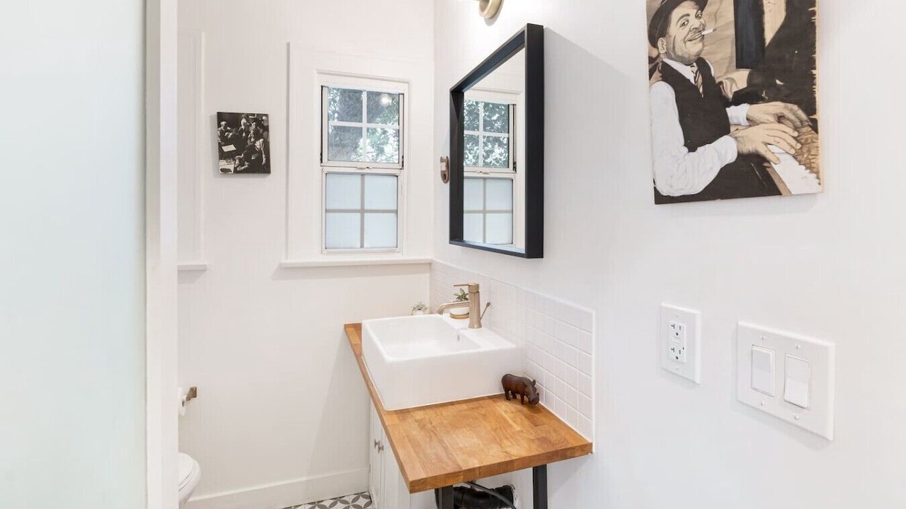 Photo of Bathroom in Eagle Rock