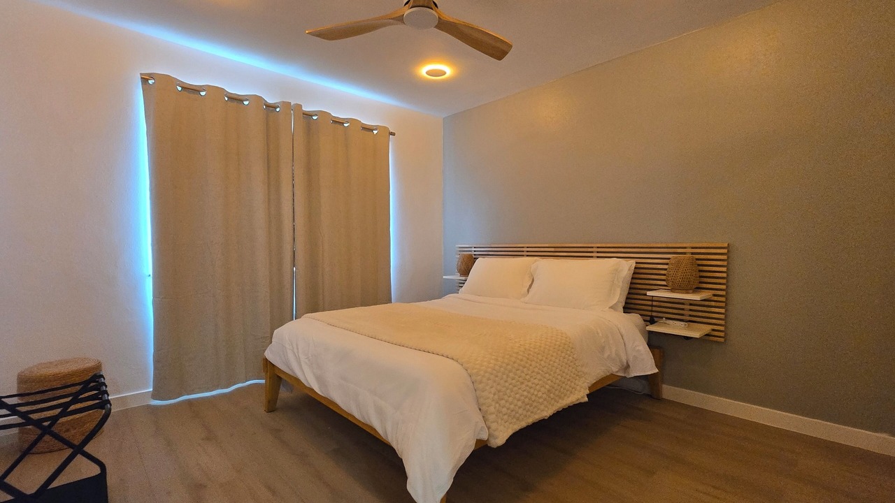 Photo of Bedroom in East Side Capistrano