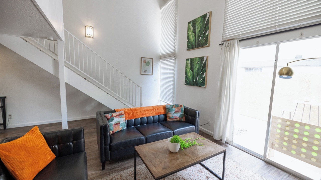 Photo of Livingroom in Arts District