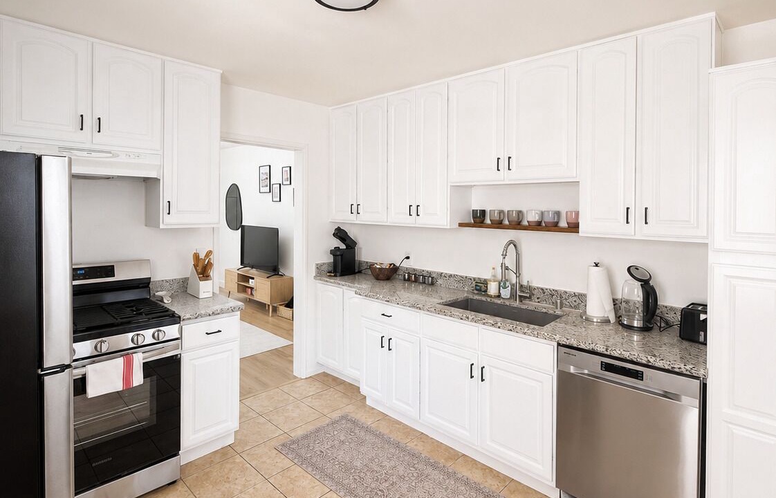 Photo of Kitchen in Lawndale