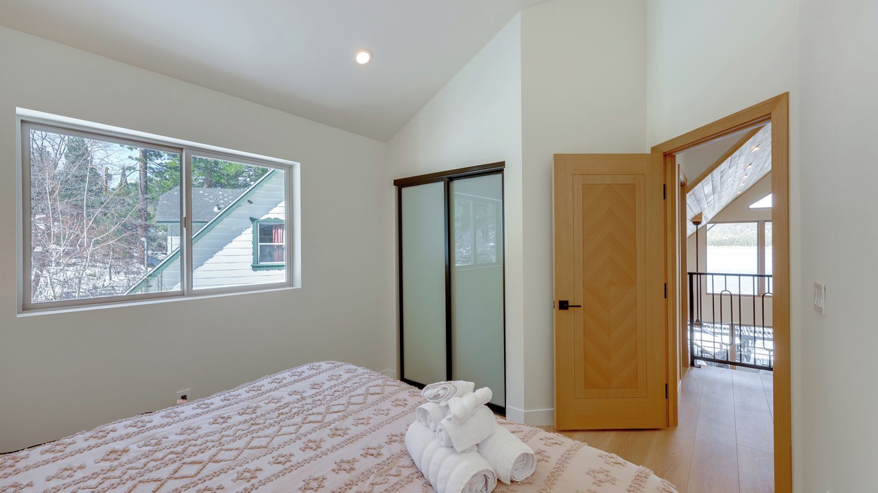 Photo of Bedroom in Big Bear Lake