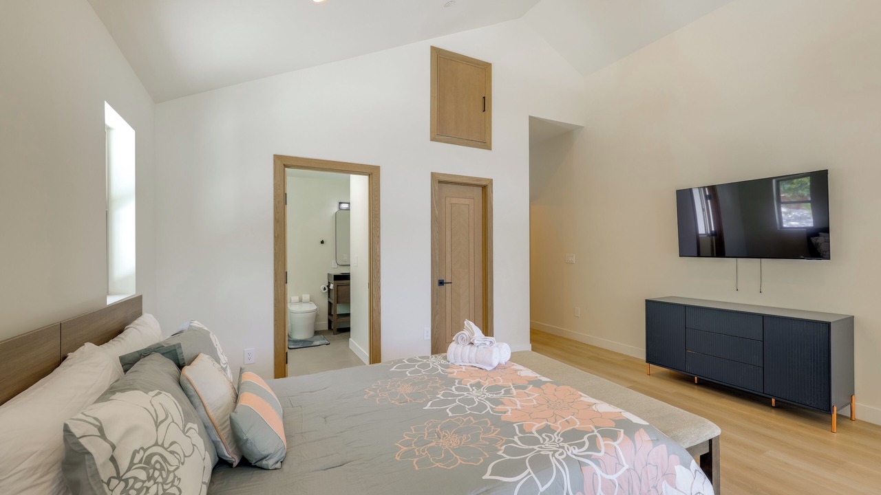 Photo of Bedroom in Big Bear Lake