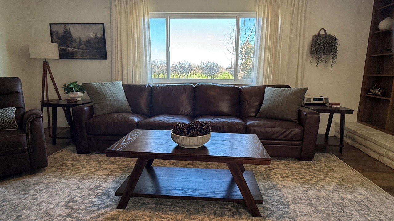 Photo of Livingroom in Lemoore
