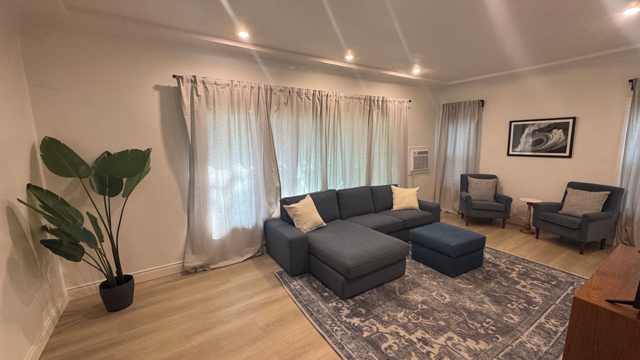 Photo of Livingroom in South Wrigley