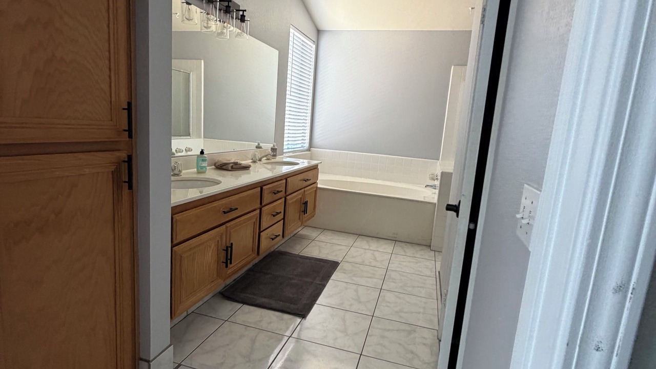 Photo of Bathroom in Palmdale