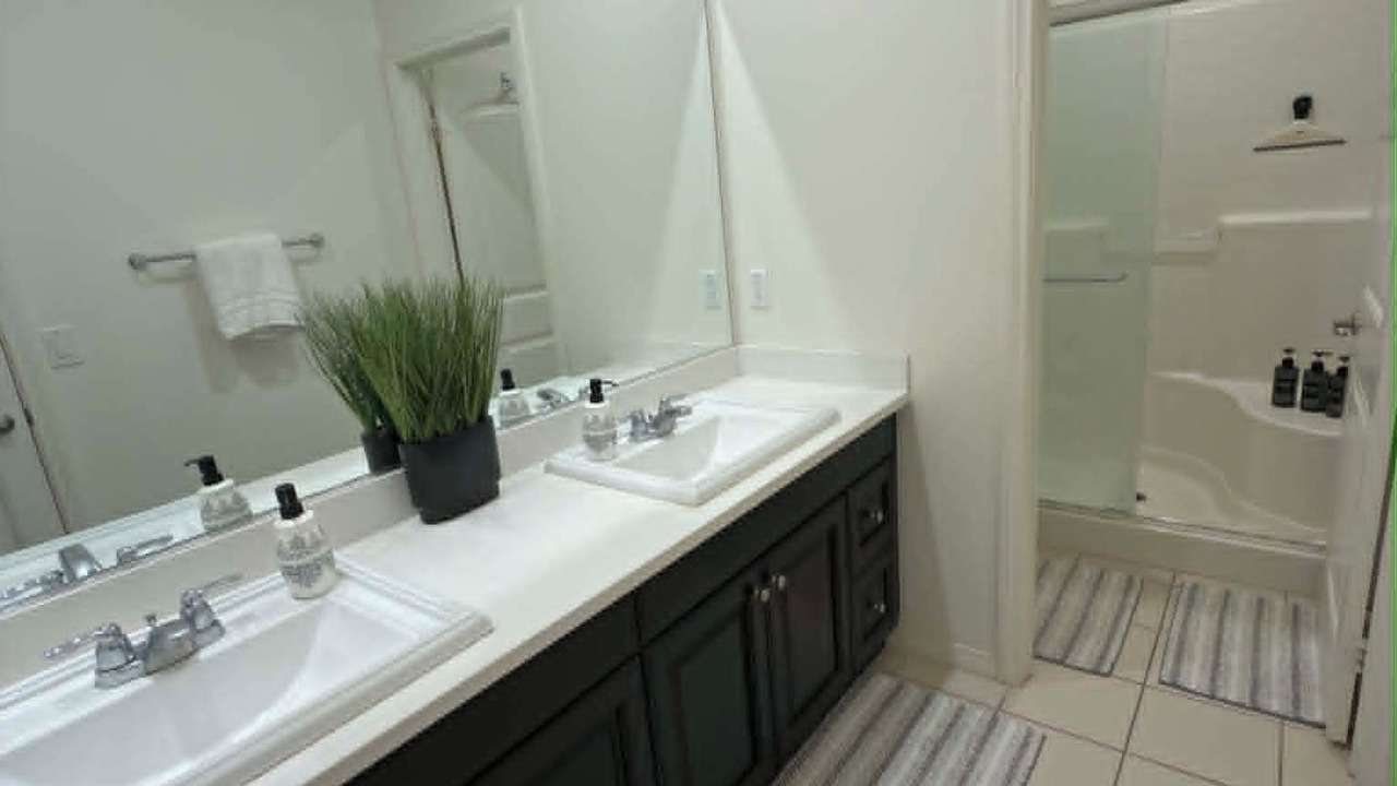 Photo of Bathroom in Mira Loma