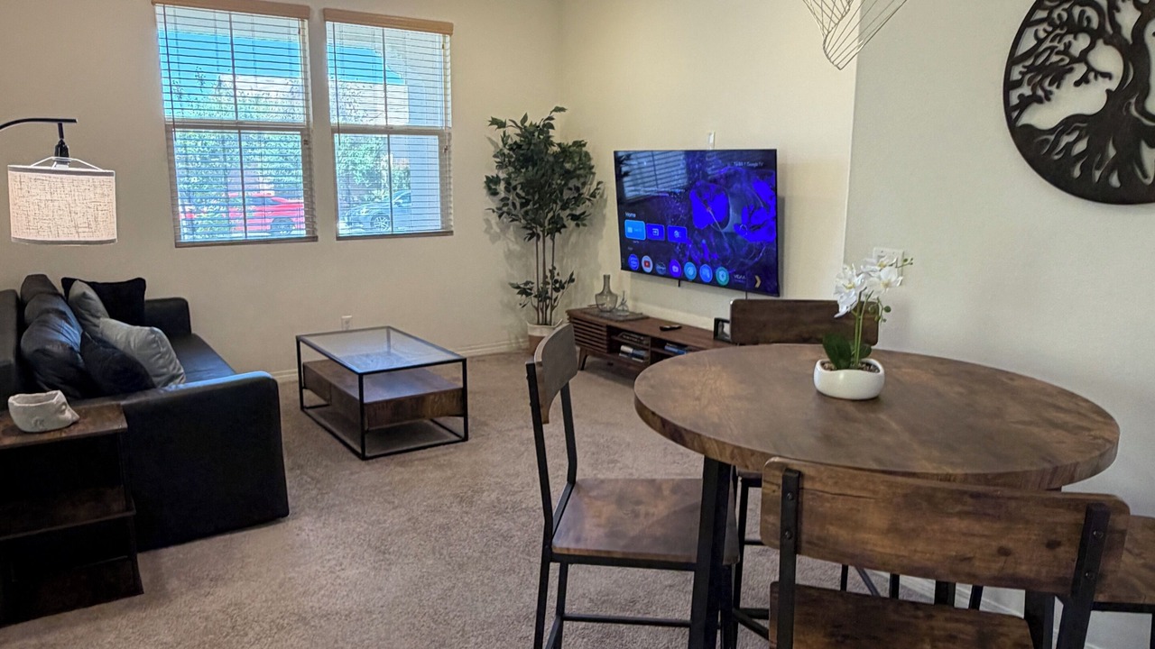 Photo of Livingroom in Mira Loma