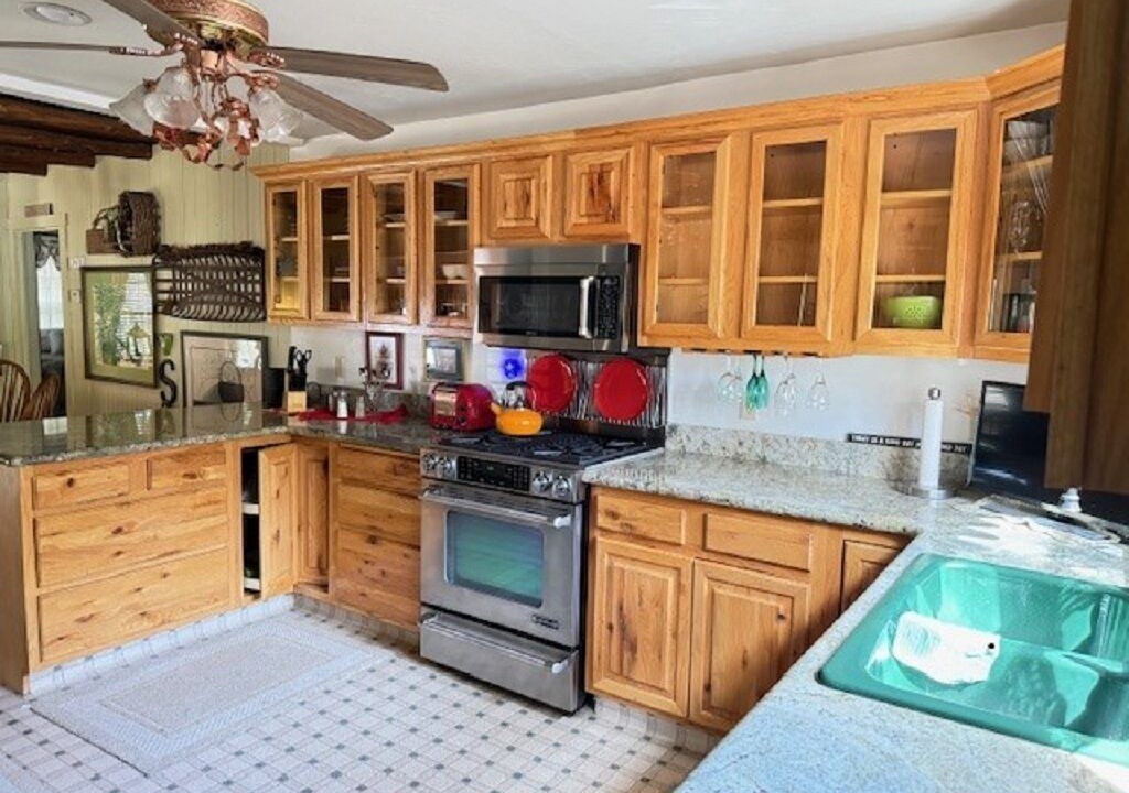 Photo of Kitchen in Mountain Club