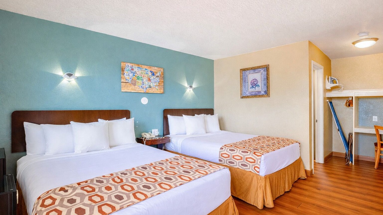 Photo of Bedroom in Loma Alta