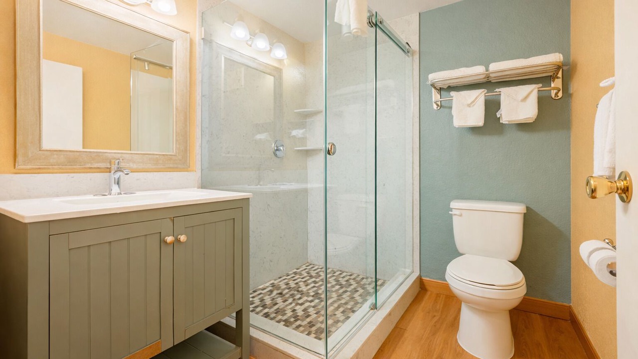 Photo of Bathroom in Loma Alta