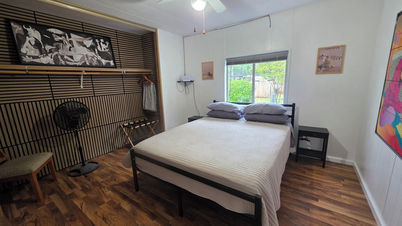 Photo of Bedroom in Clear Lake