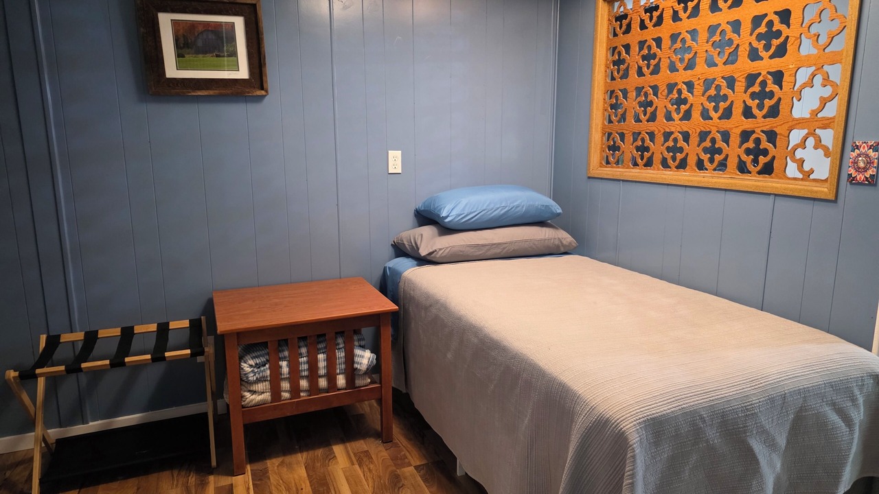 Photo of Bedroom in Clear Lake