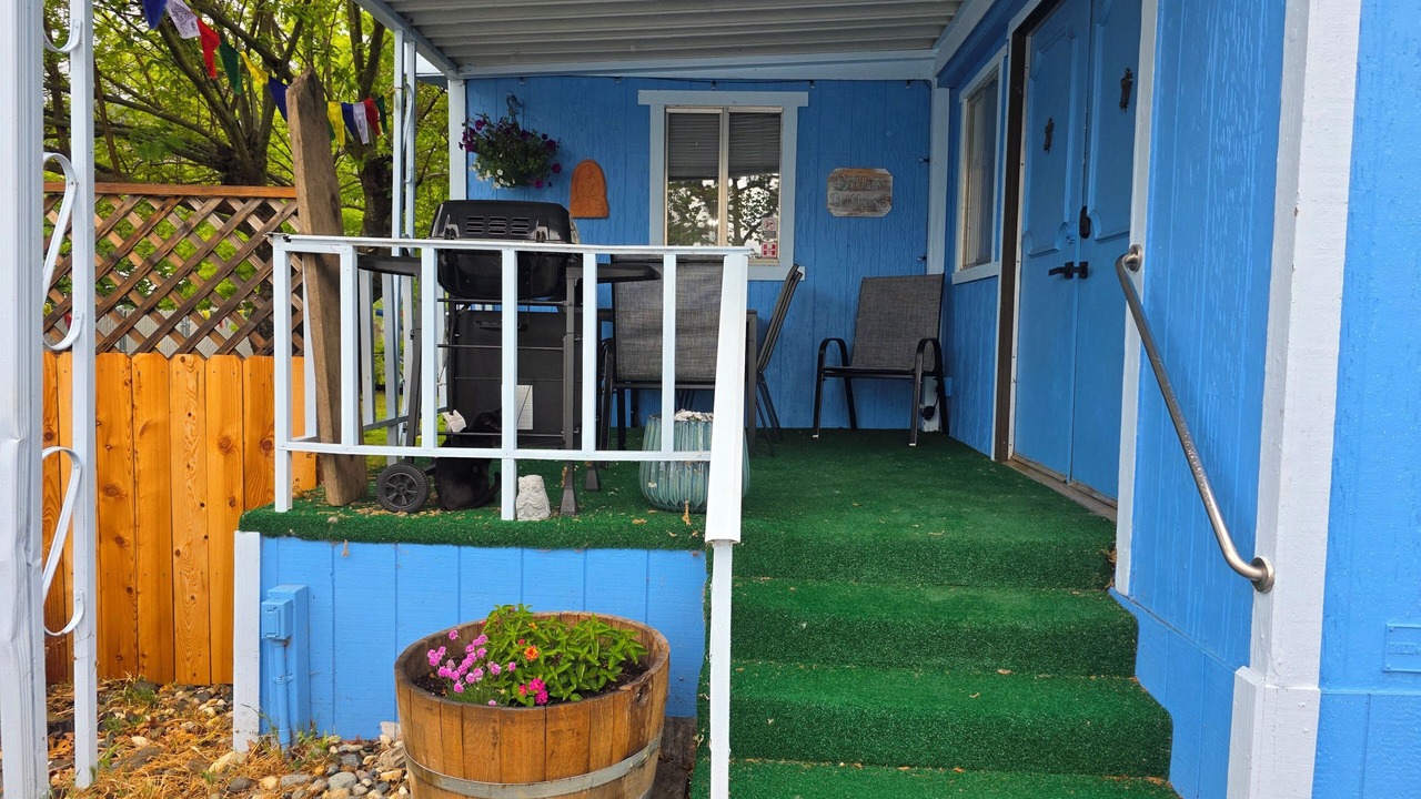 Photo of Patio Balcony in Clear Lake