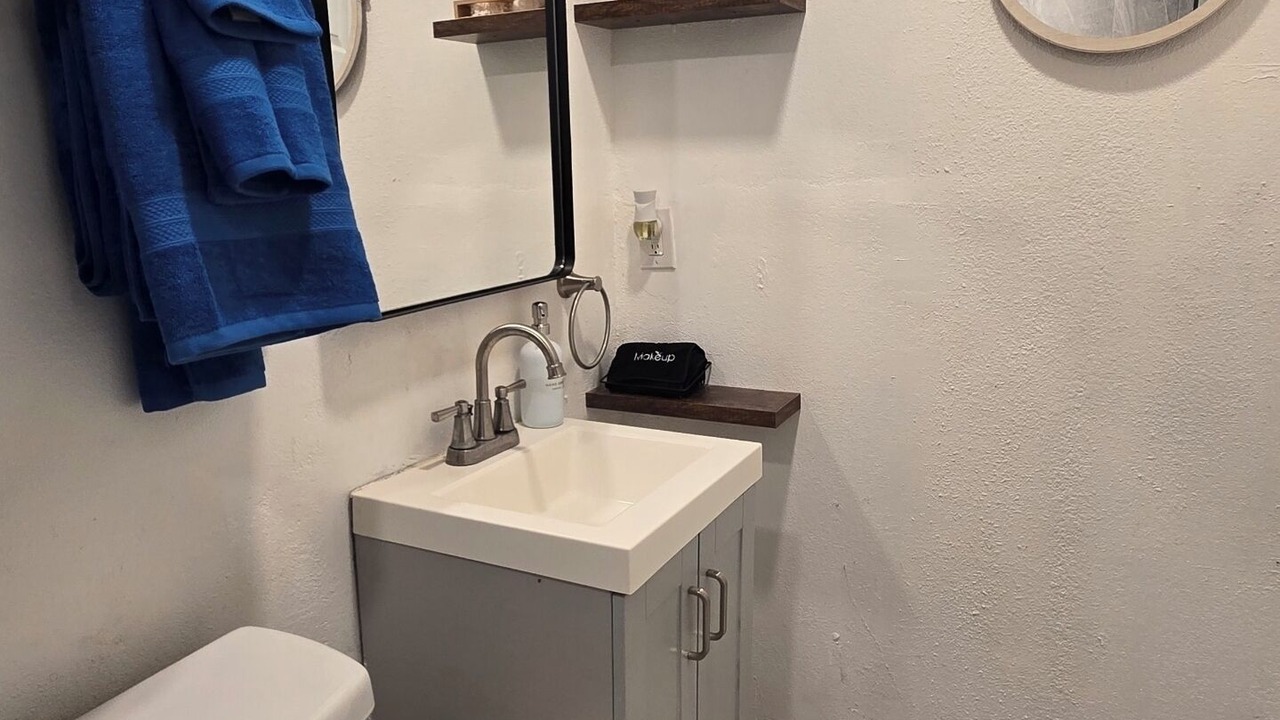 Photo of Bathroom in South Wrigley