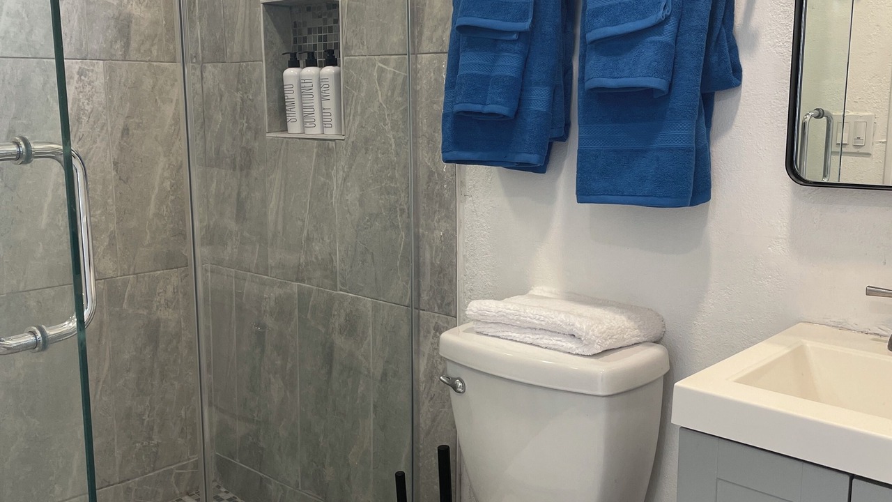 Photo of Bathroom in South Wrigley