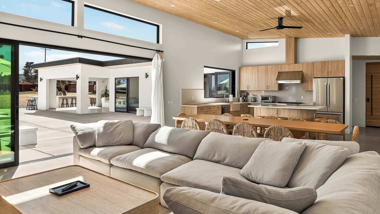 Photo of Livingroom in Yucca Valley