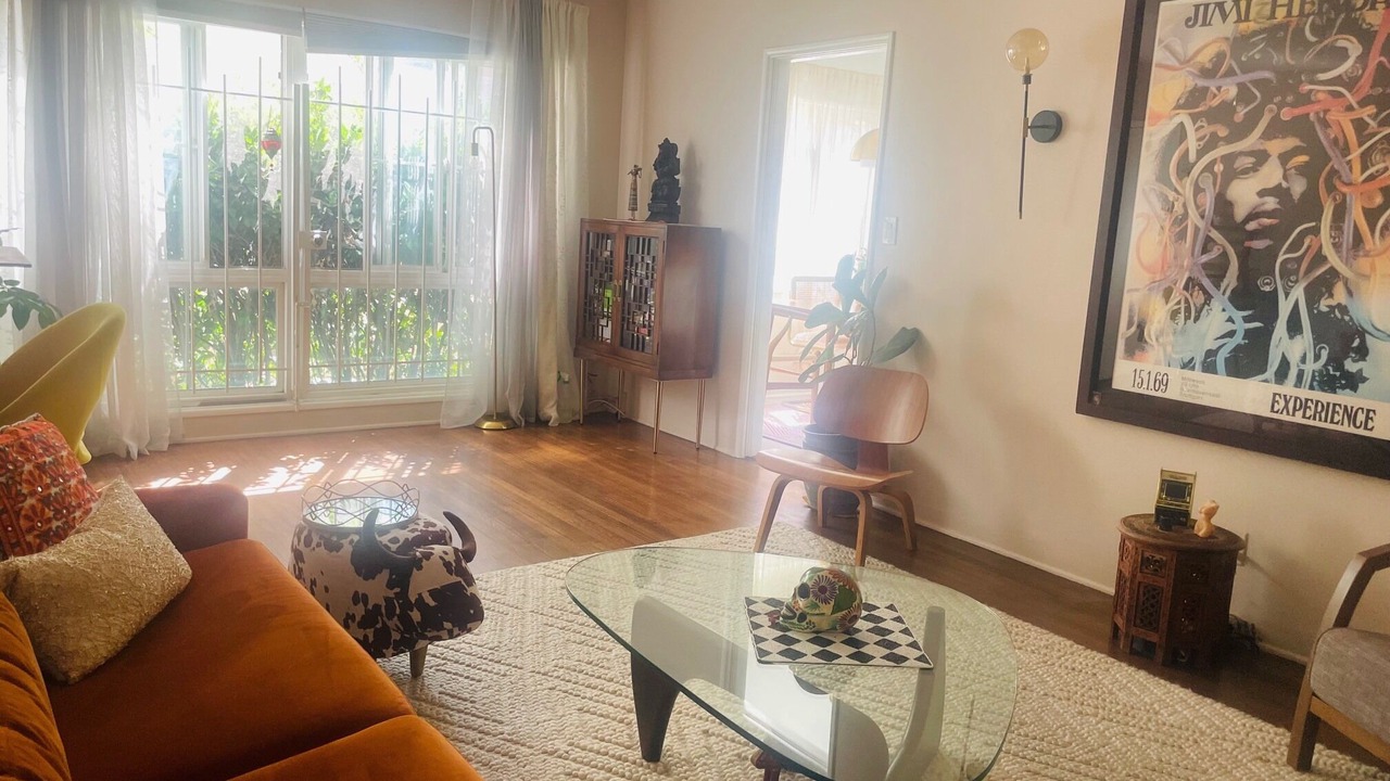 Photo of Livingroom in Downtown Long Beach