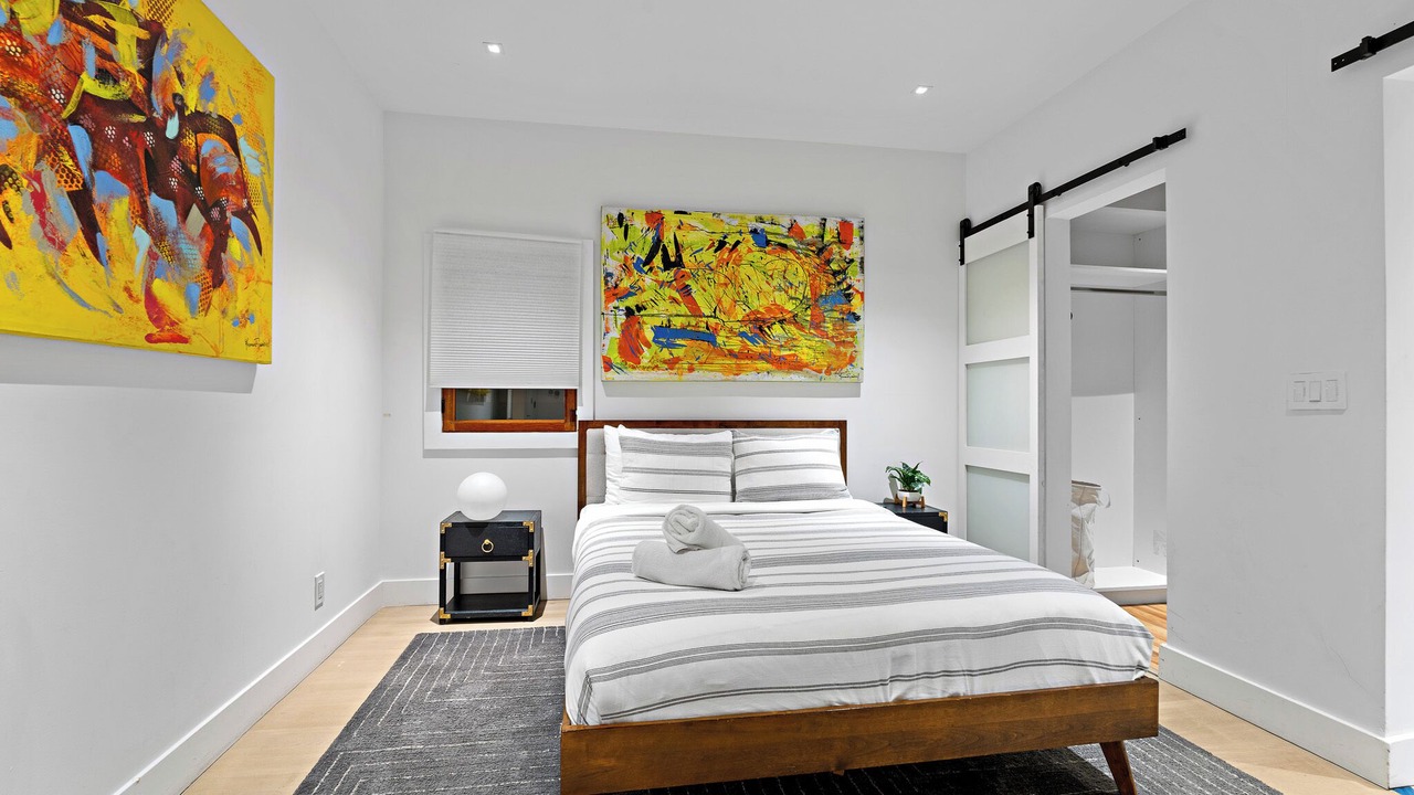Photo of Bedroom in Beverly Grove