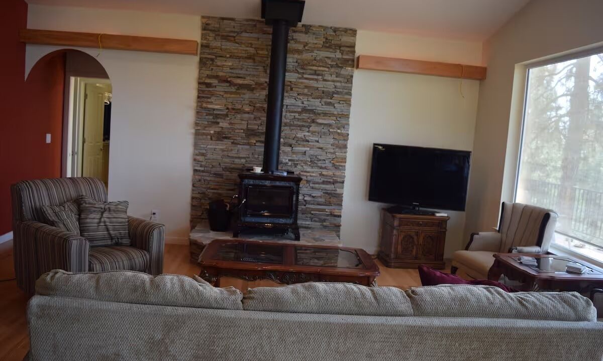 Photo of Livingroom in Placerville