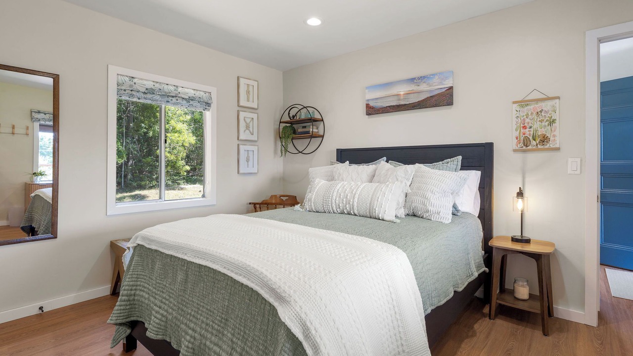 Photo of Bedroom in Gualala