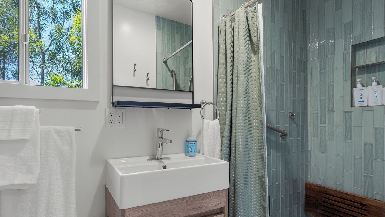 Photo of Bathroom in Gualala