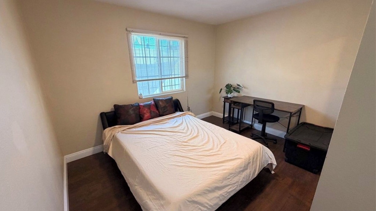 Photo of Bedroom in Los Angeles