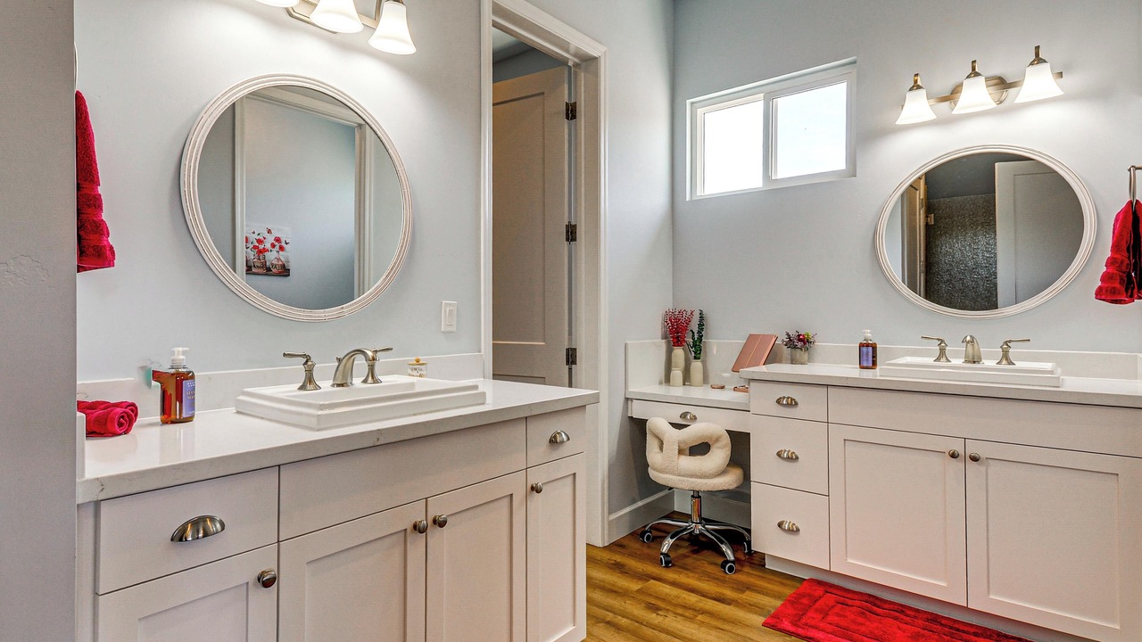 Photo of Bathroom in Williamson