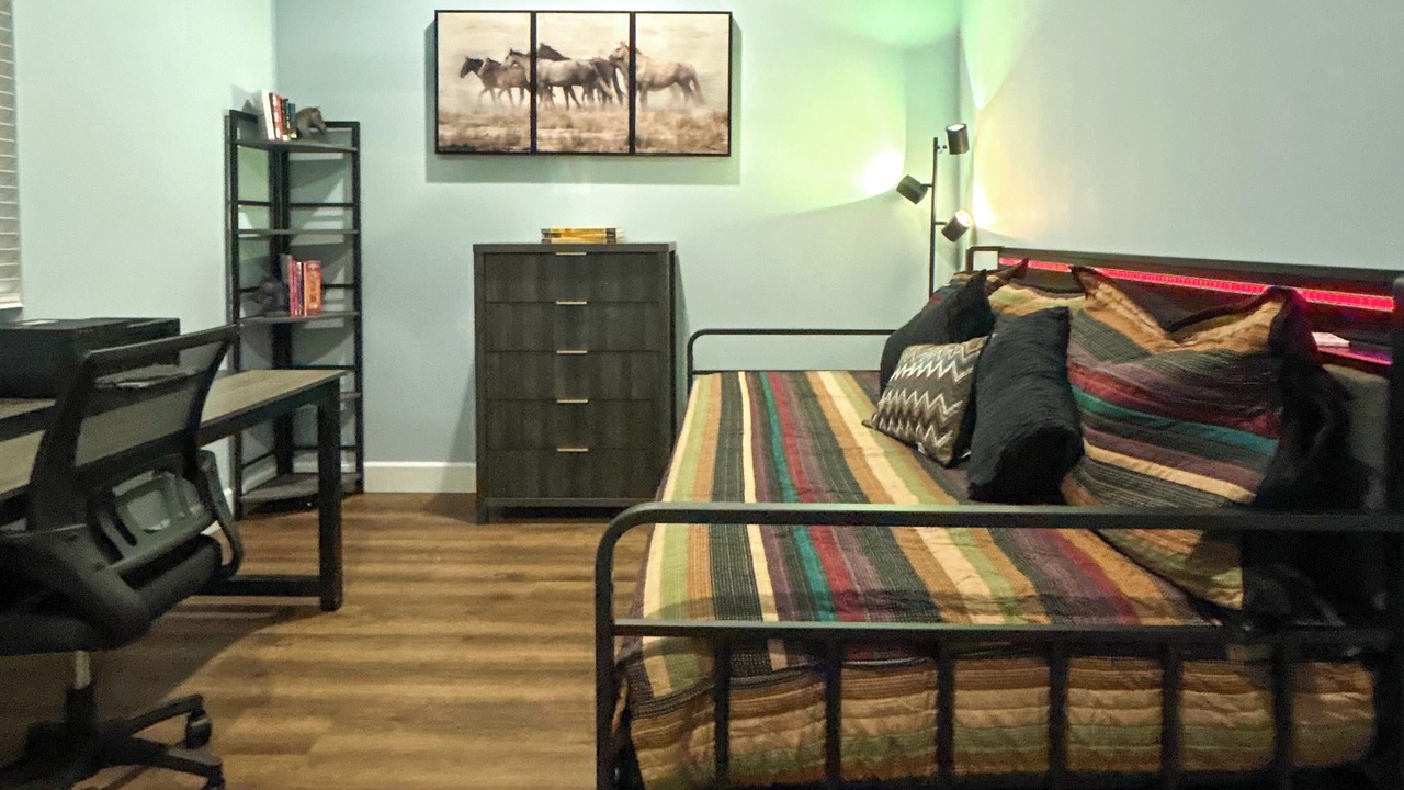 Photo of Bedroom in Williamson