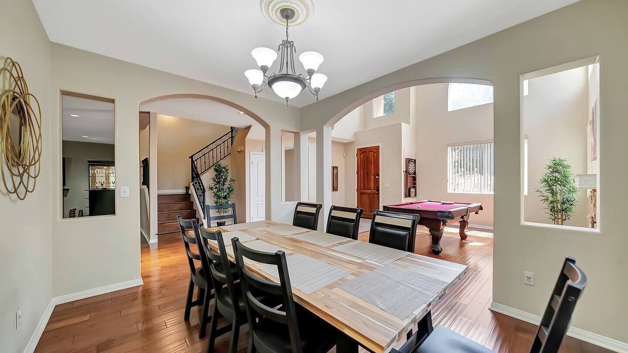 Photo of Bedroom in Tarzana