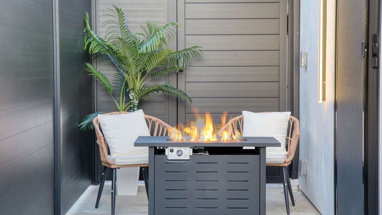 Photo of Outdoor in Northridge