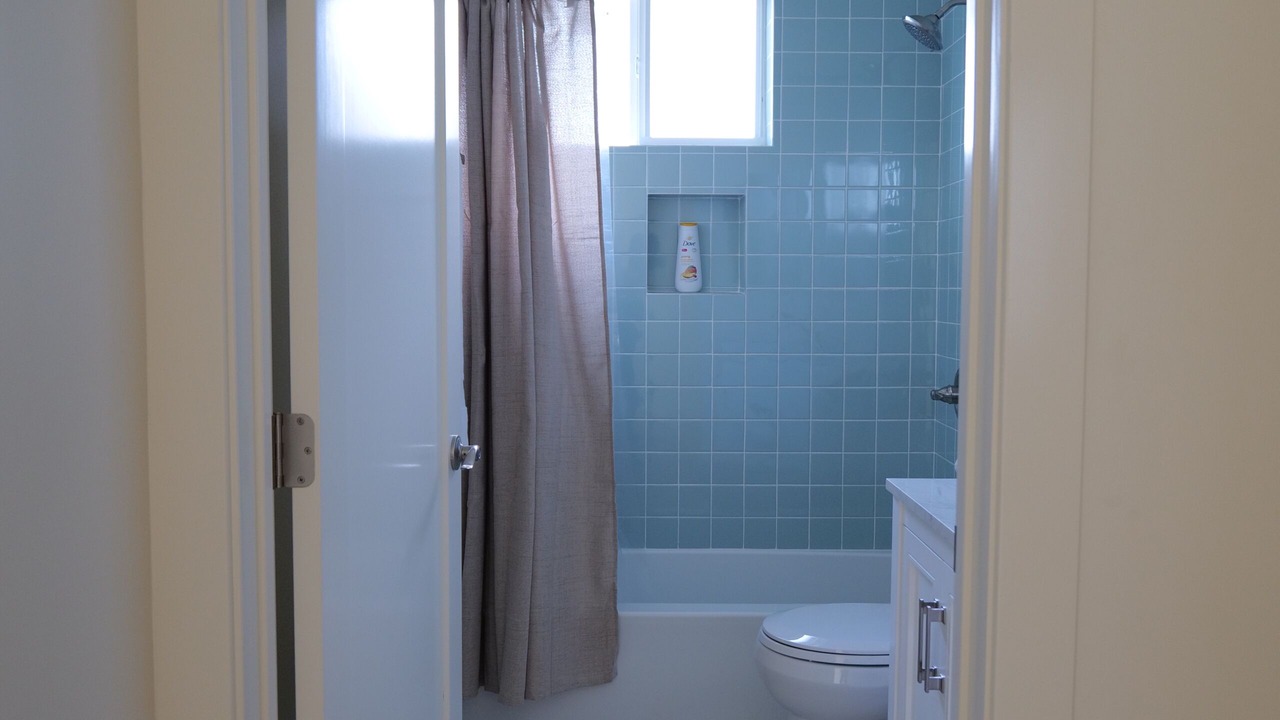 Photo of Bathroom in Mission Hills