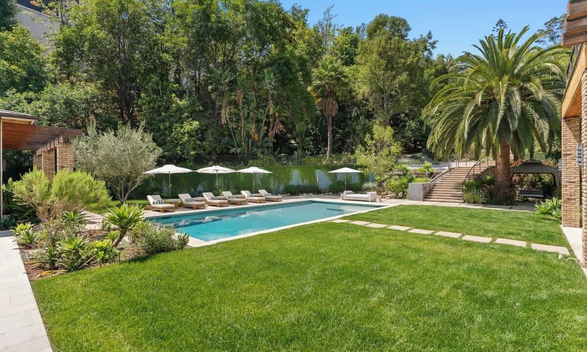 Photo of Outdoor in Beverly Hills