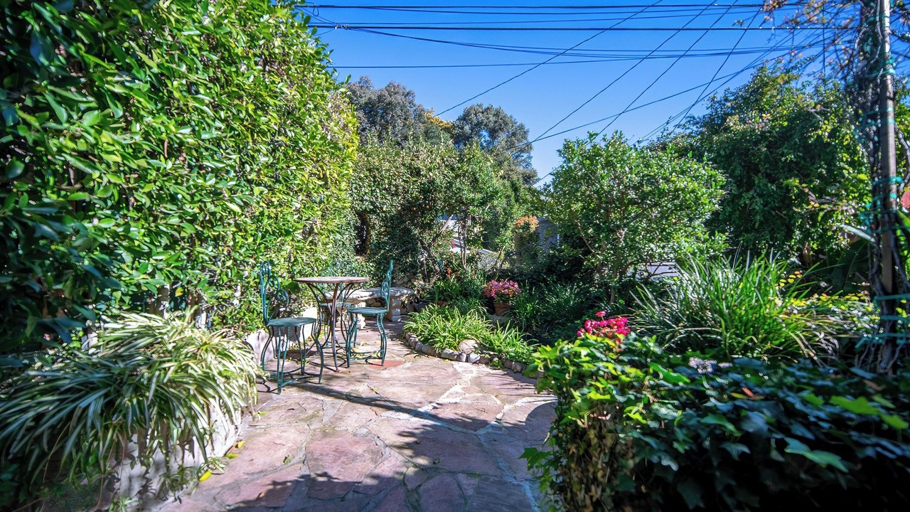 Photo of Outdoor in Beachwood Canyon