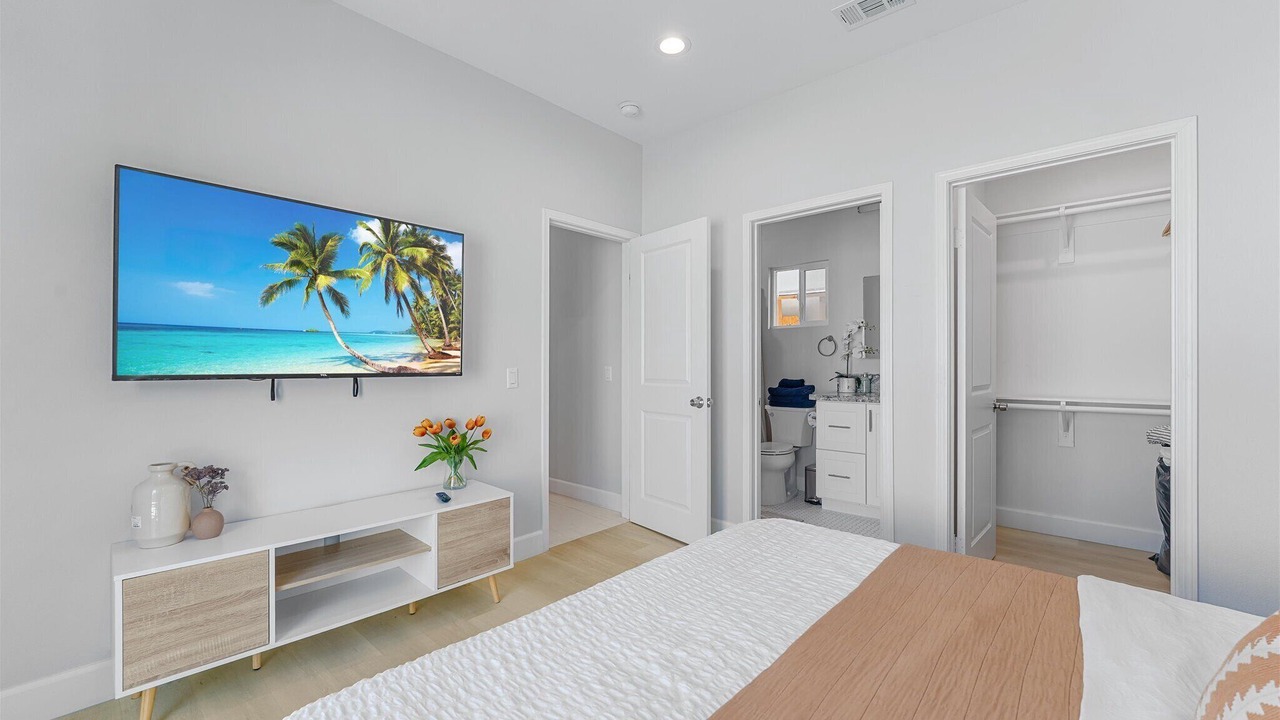 Photo of Bedroom in Garden Grove