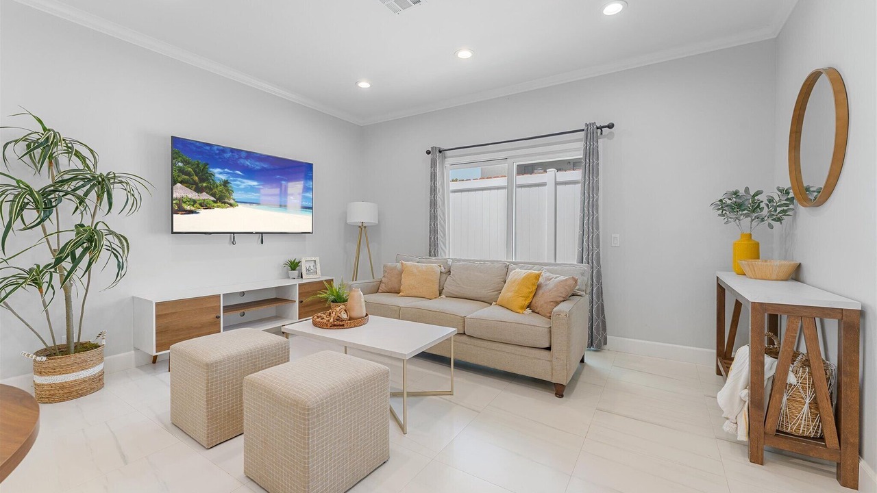 Photo of Livingroom in Garden Grove