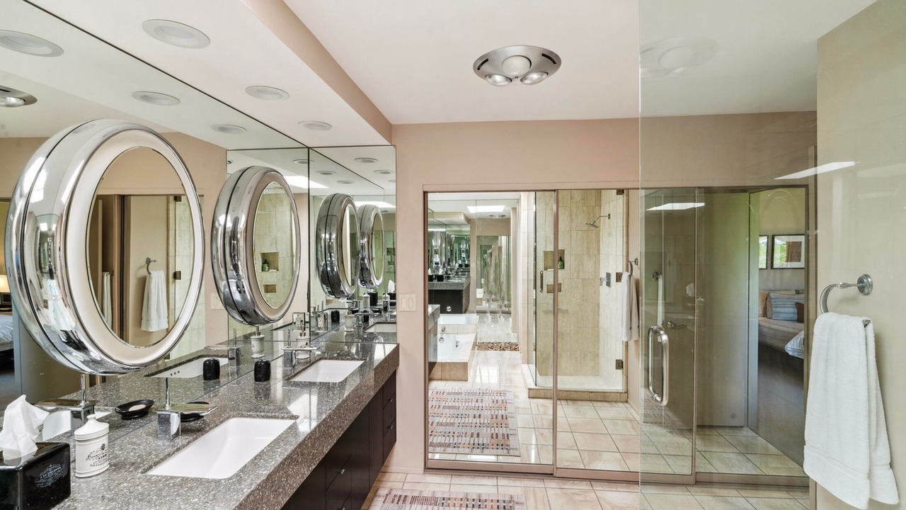 Photo of Bathroom in Sonora Sunrise