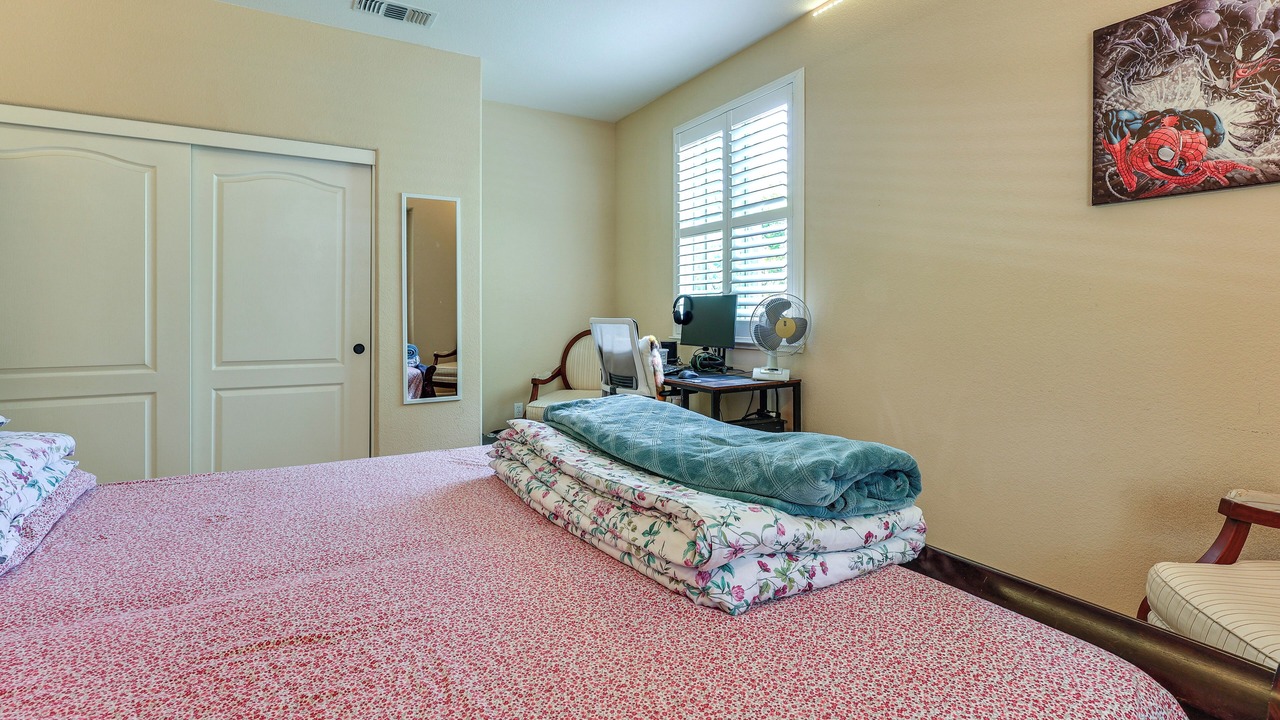 Photo of Bedroom in Tracy
