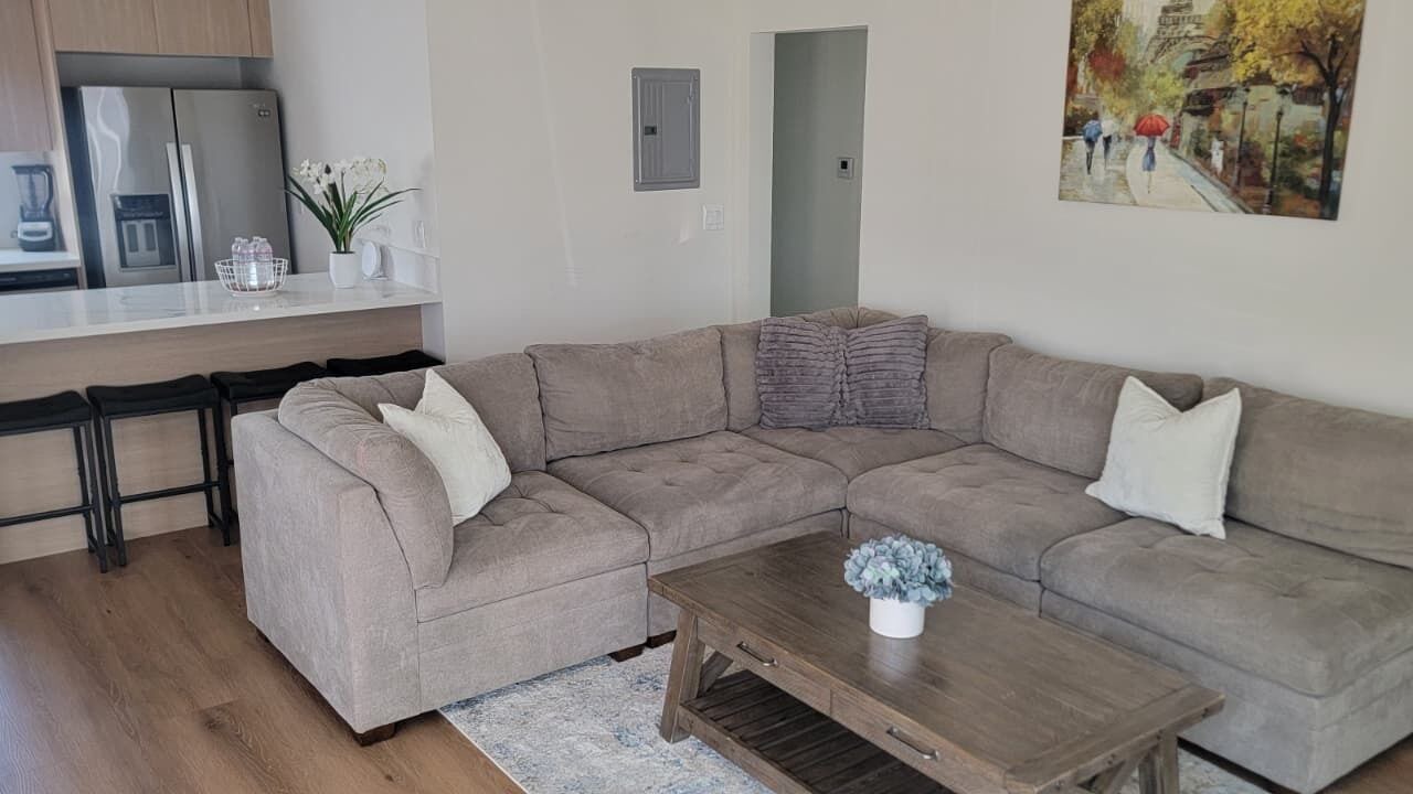 Photo of Livingroom in Burbank
