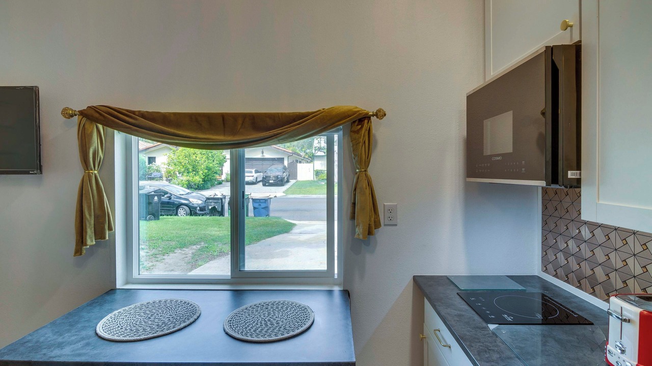 Photo of Kitchen in Valley Glen