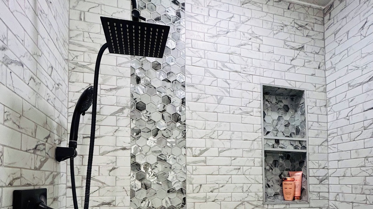 Photo of Bathroom in Valley Glen