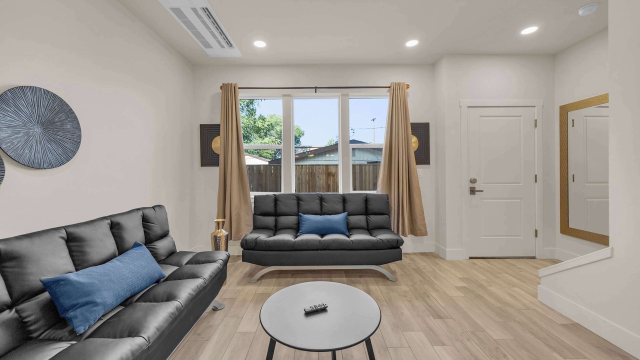 Photo of Livingroom in Reno/Tahoe Airport