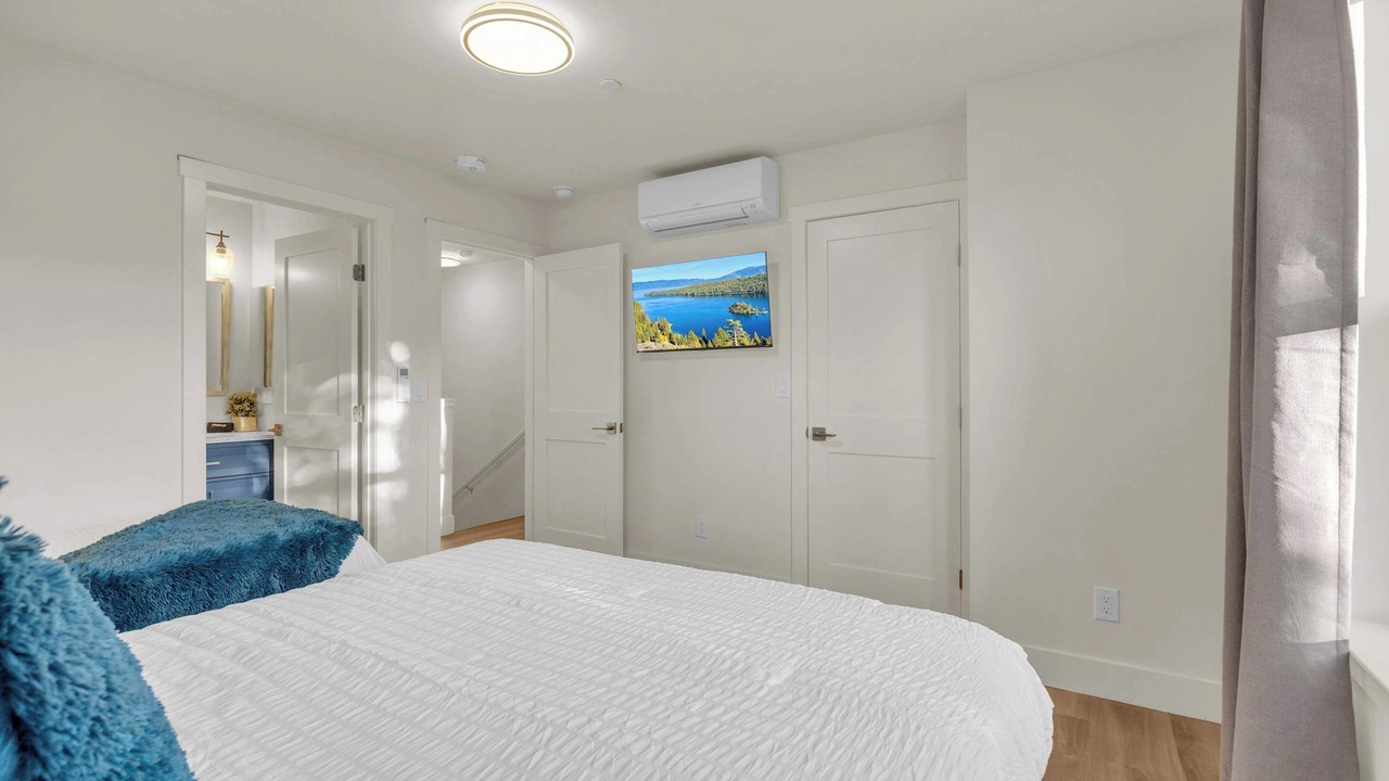 Photo of Bedroom in Reno/Tahoe Airport