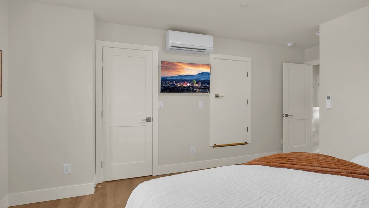 Photo of Bedroom in Reno/Tahoe Airport