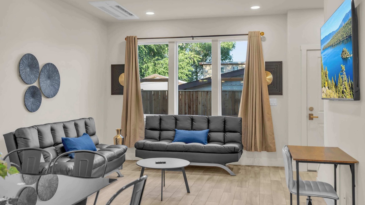 Photo of Livingroom in Reno/Tahoe Airport