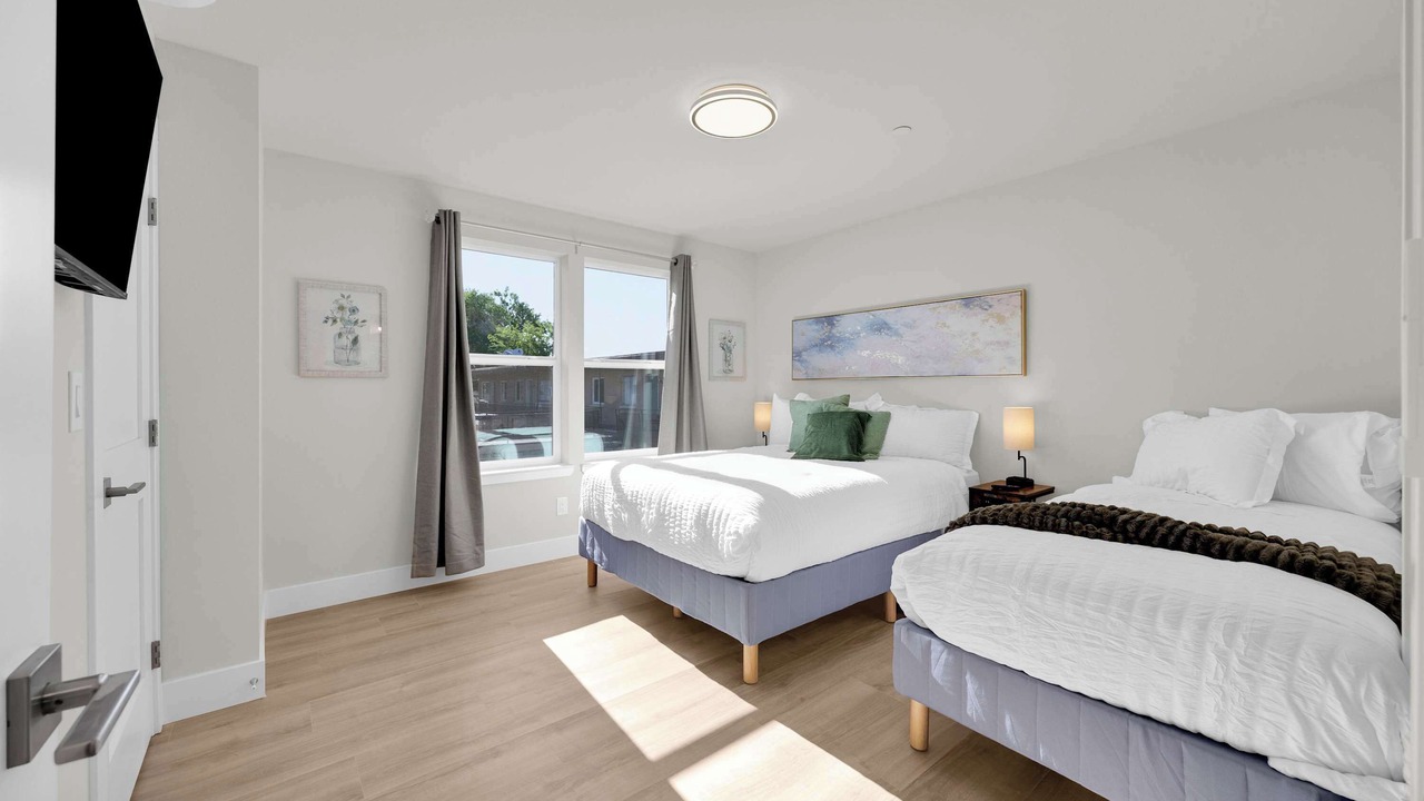 Photo of Bedroom in Reno/Tahoe Airport